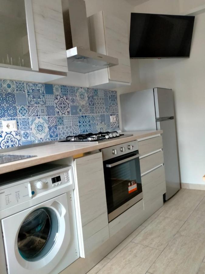 Da Paolo E Laura - In Centro A San Benedetto Lägenhet San Benedetto del Tronto Exteriör bild