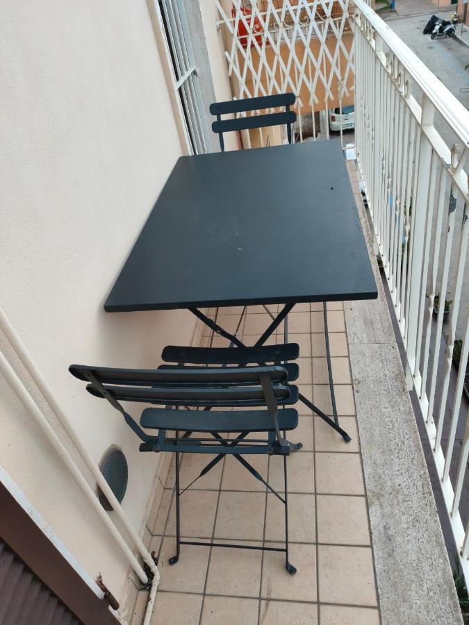 Da Paolo E Laura - In Centro A San Benedetto Lägenhet San Benedetto del Tronto Exteriör bild